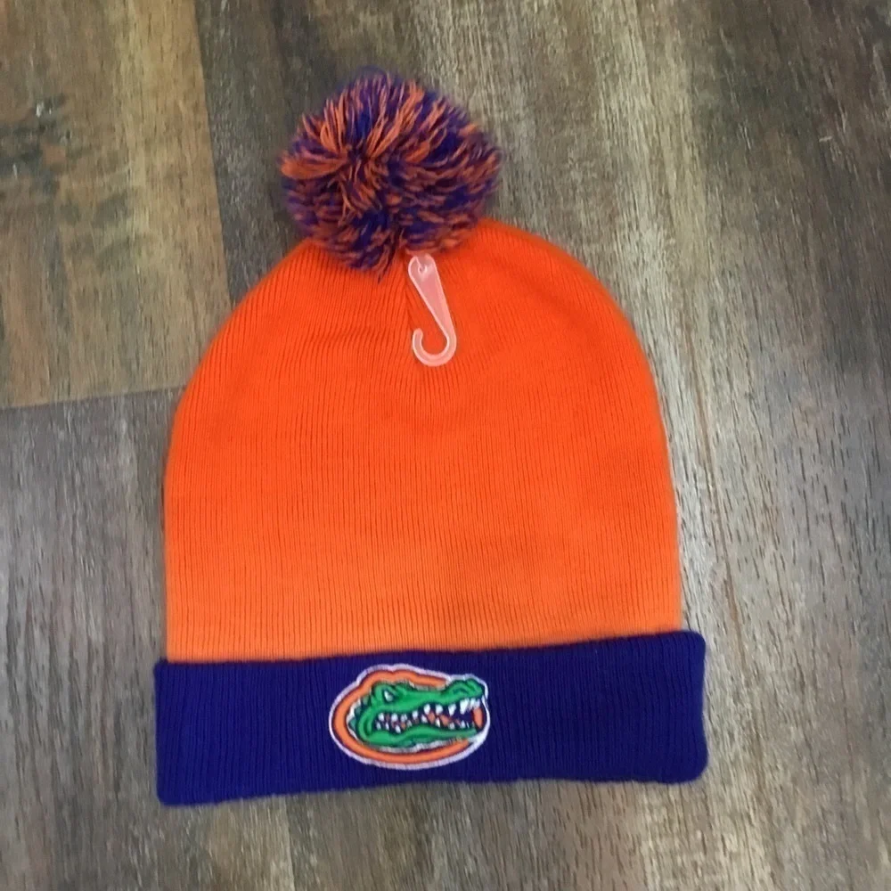 𝅺FLORIDA Gators Toboggan Headwear Size OS